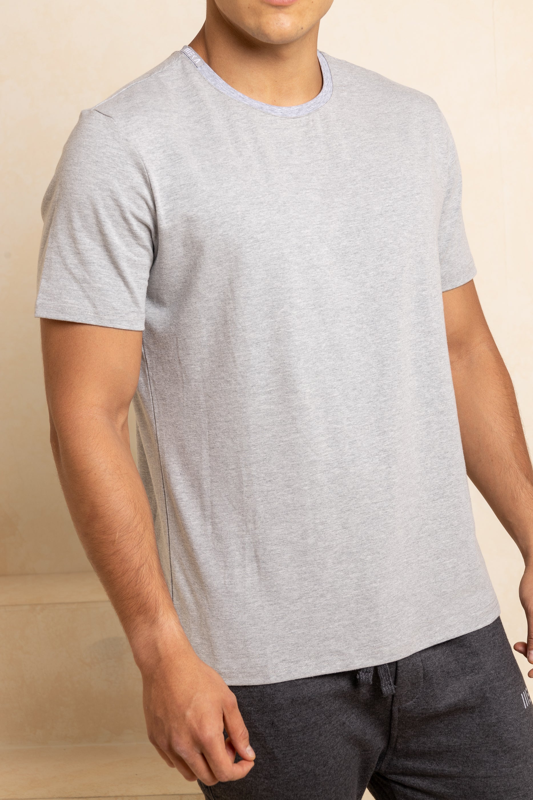 CAMISA BASICA HOMBRE