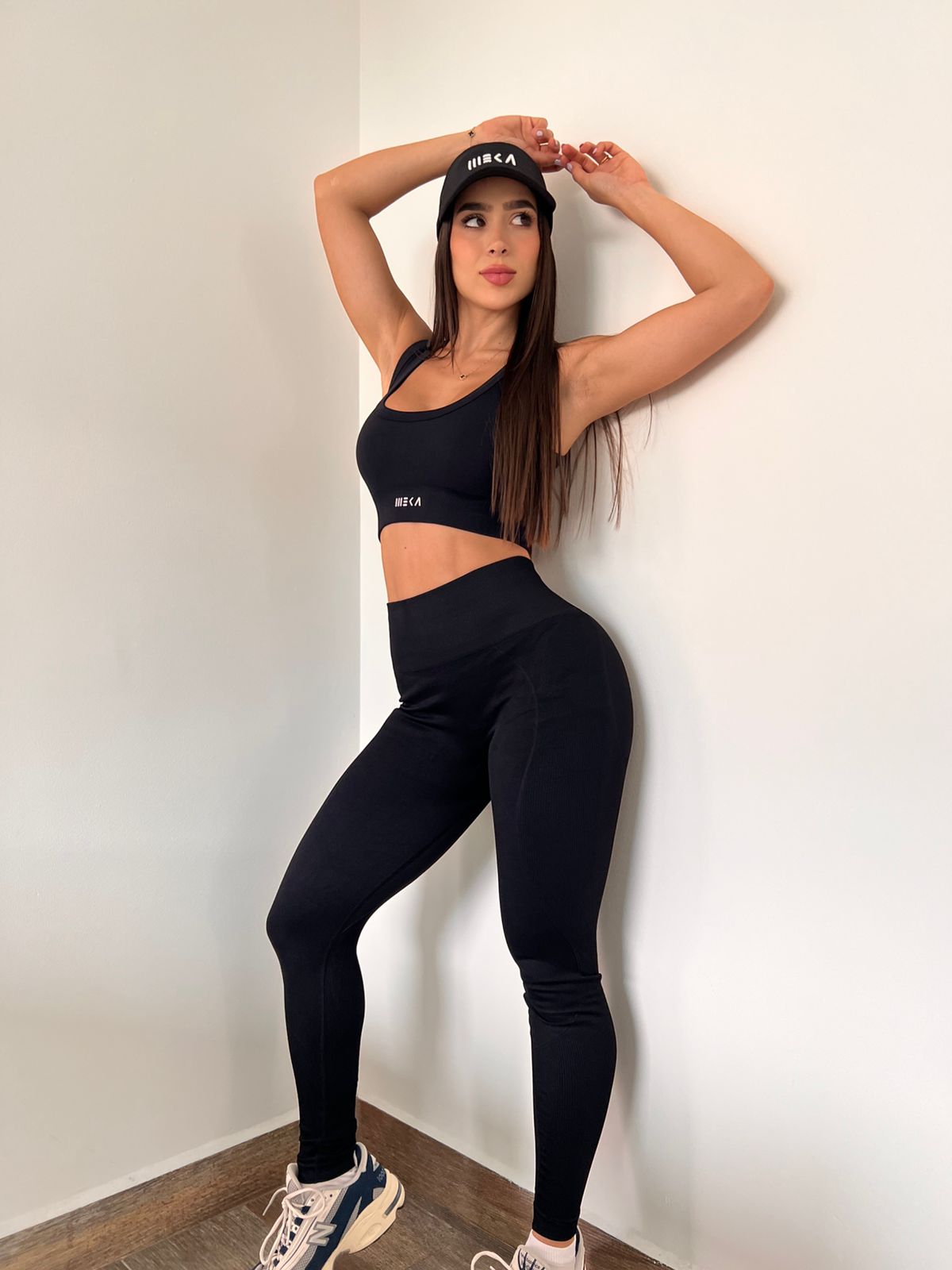 SET SEAMLESS